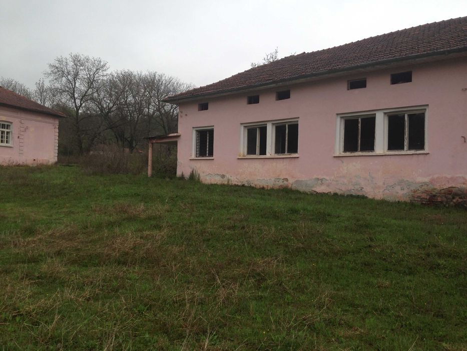 Продава се Промишлена сграда в с. Велчево, Област Ловеч - 23590 кв.м за 17 €/кв.м - Снимка #8