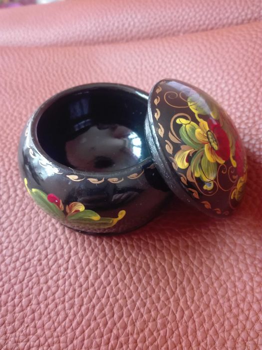 Стара руска кутийка за бижута