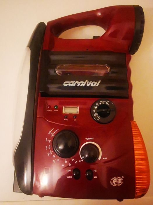 Radiocasetofon cu lanterna DEFECT / Radiocasetofon Solar VINTAGE