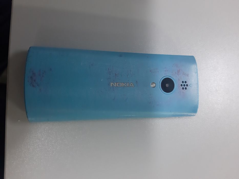 Кнопочный телефон Nokia 5 тыс