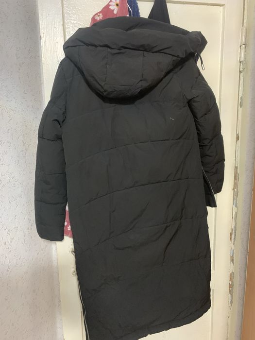 Продам зимнию куртку