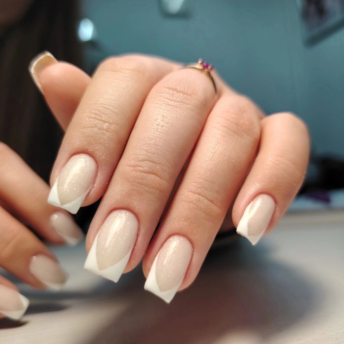 Маникюр педикюр 3500