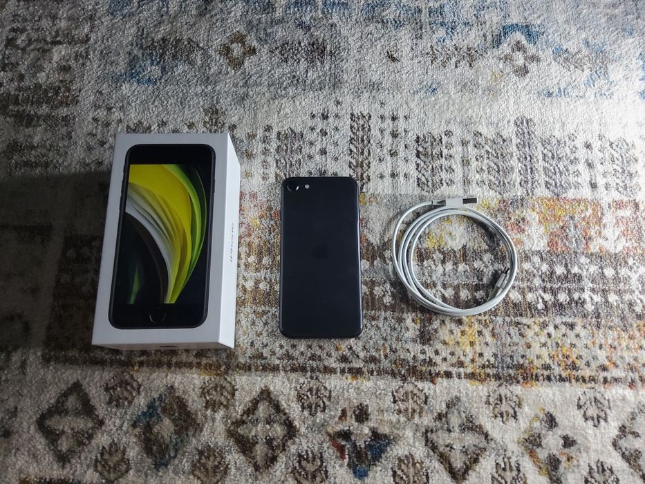 iPhone SE 2nd gen, 64gb
