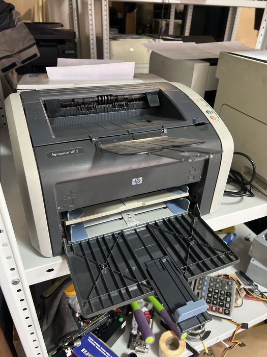 Принтер hp lj 1012