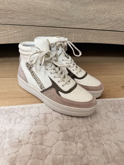 Дамски кецове