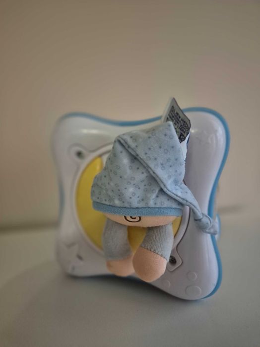 Детска нощна лампа с проектор и мелодии Chicco - Rainbow