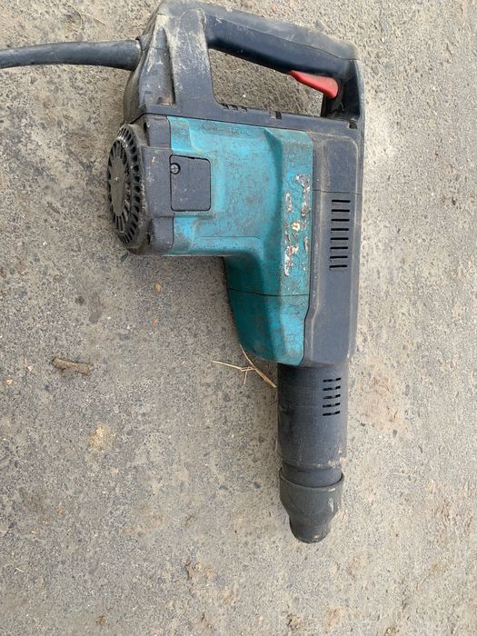 Перфоратор отбойный молоток