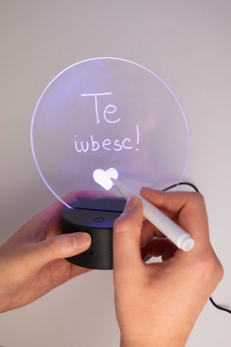 Lampa led pentru notite