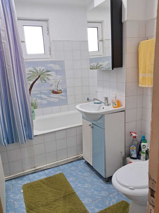 Apartament 3 camere, 2 băi, 73 mp – Zona Școlii 11, Tecuci – Etaj 3