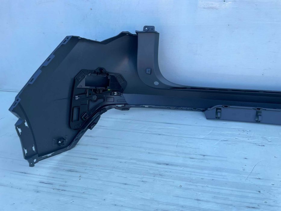 Bara spate Renault Rafale noua originala Renault