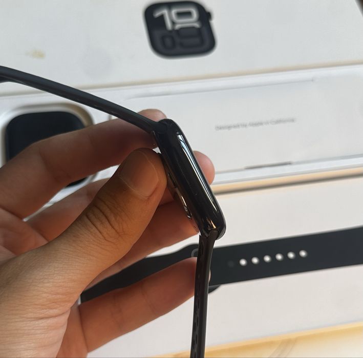 Apple watch 10/46 97% Jet Black