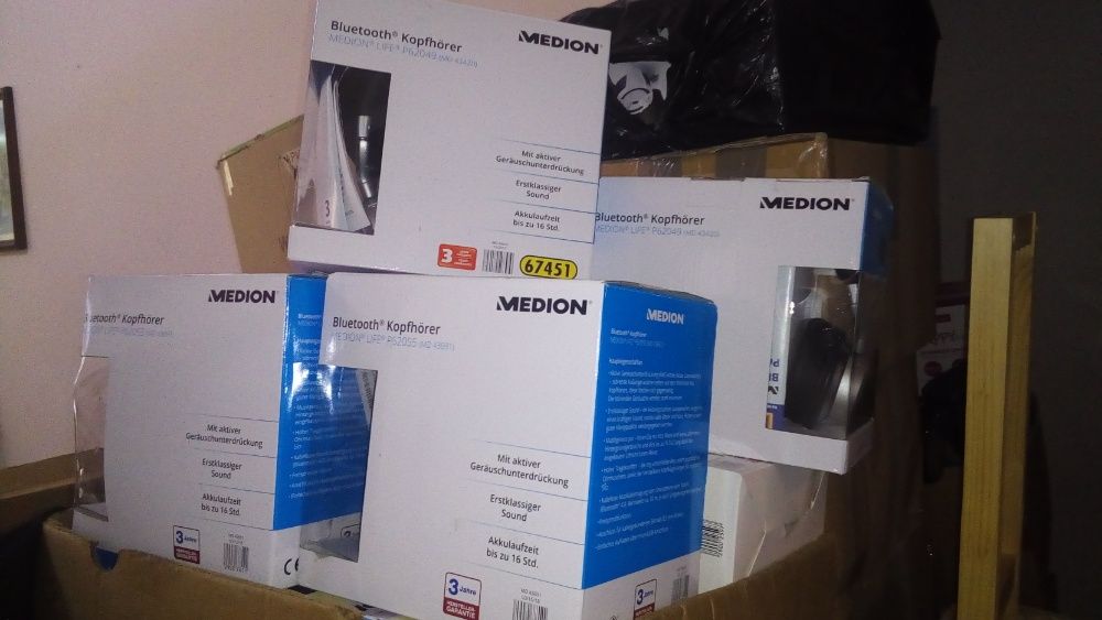 Безжични слушалки MEDION LIFE P62049 Bluetooth, до 16 часа