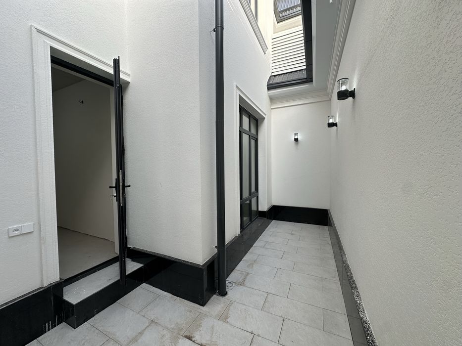 Коттедж сотилади 1 сотихли Учтепа Шарк Гули Махалласи