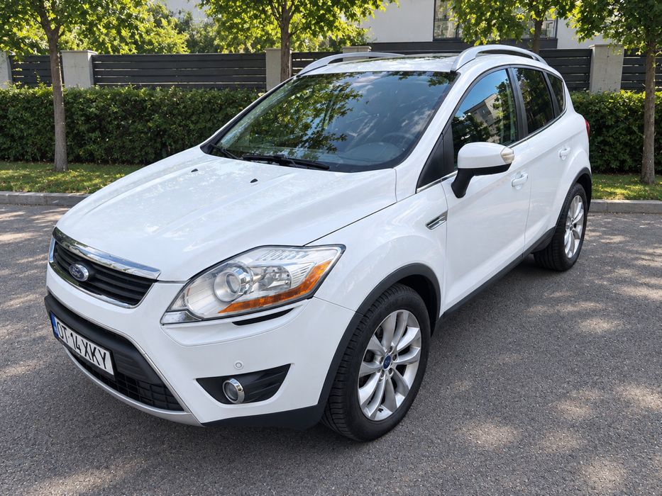 FORD Kuga 2010 — imagine 2