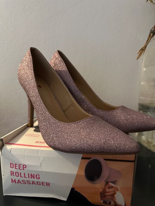 Pantofi stiletto nr 38