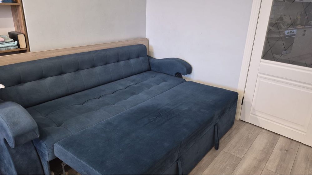 Продам диван трасформер-стол