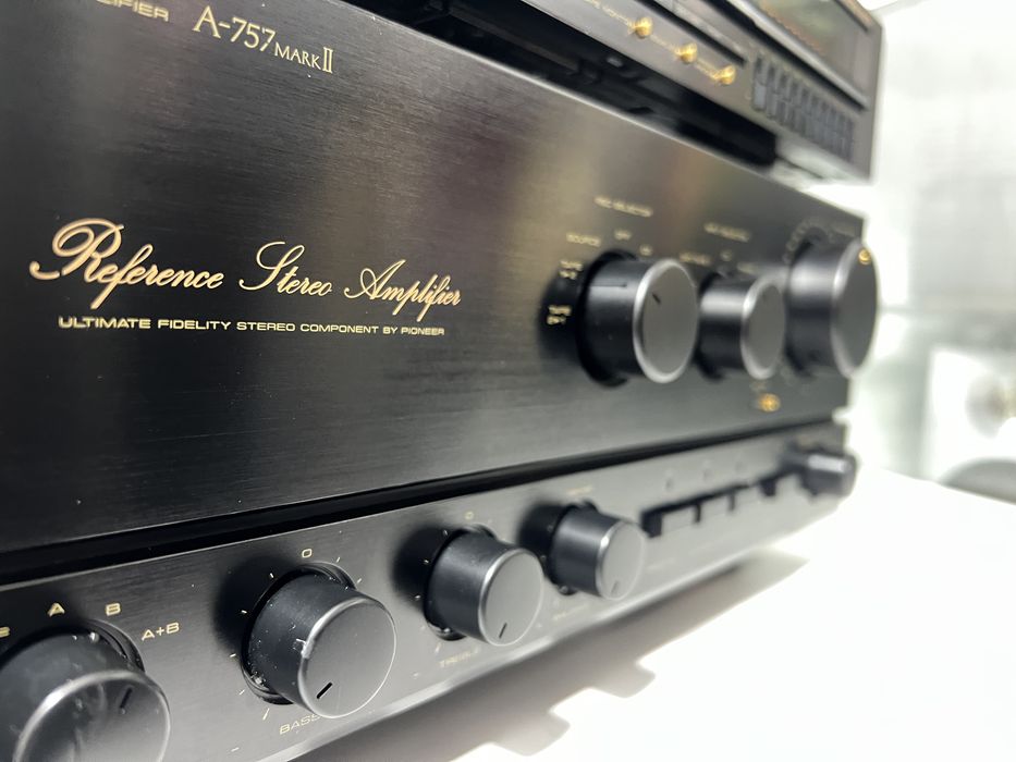 Vand amplificator Pioner A-757 MARK II si egalizator Pioneer GR-777