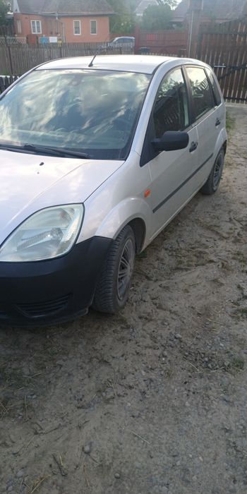Ford fiesta 2004