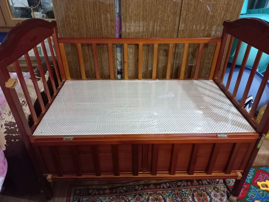 Манеж детский деревянный