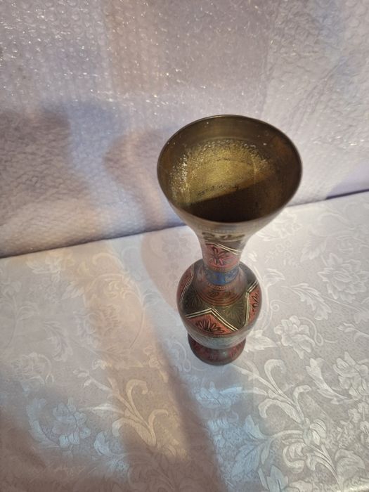 Vaza vintage 35,5 cm Alama gravata și emailata -India (model deosebit)