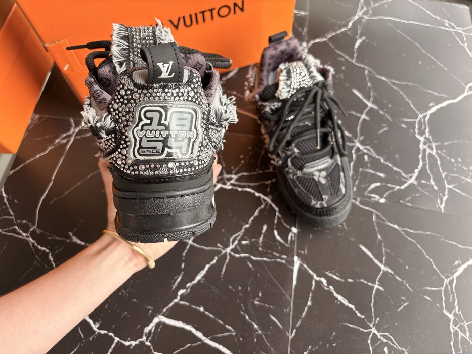 Louis Vuitton LV Skate Sneaker black denim & crystals – mărimea 37