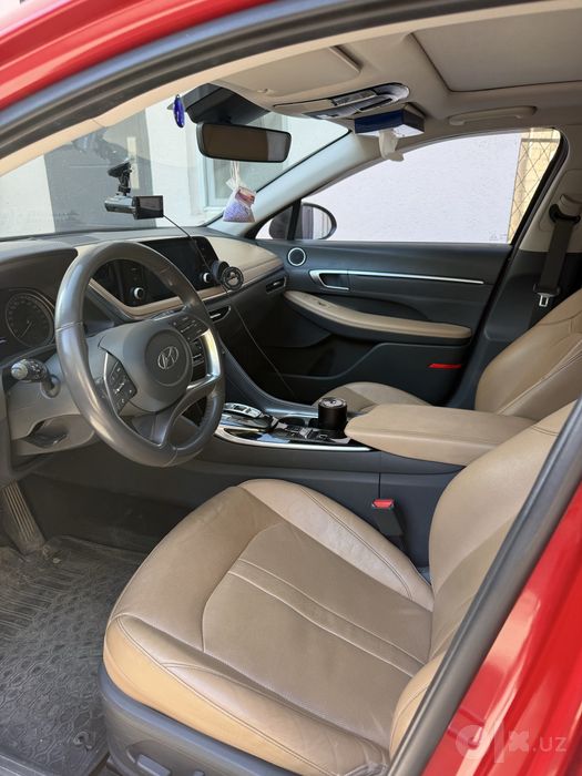 Срочно продается Hyundai Sonata