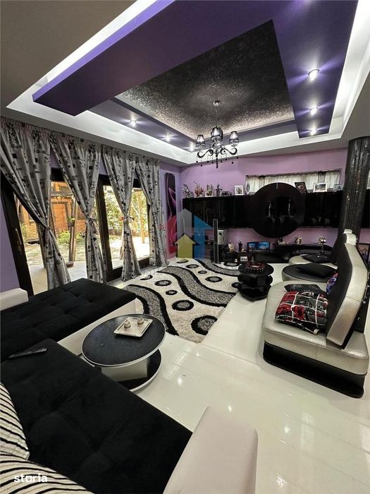 Vila MODERNA, P+1+M, constructie 2011, teren 1145 mp Cazasu