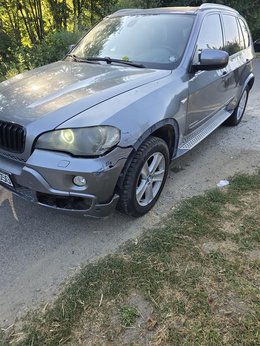 BMW x 5 an 2010 e