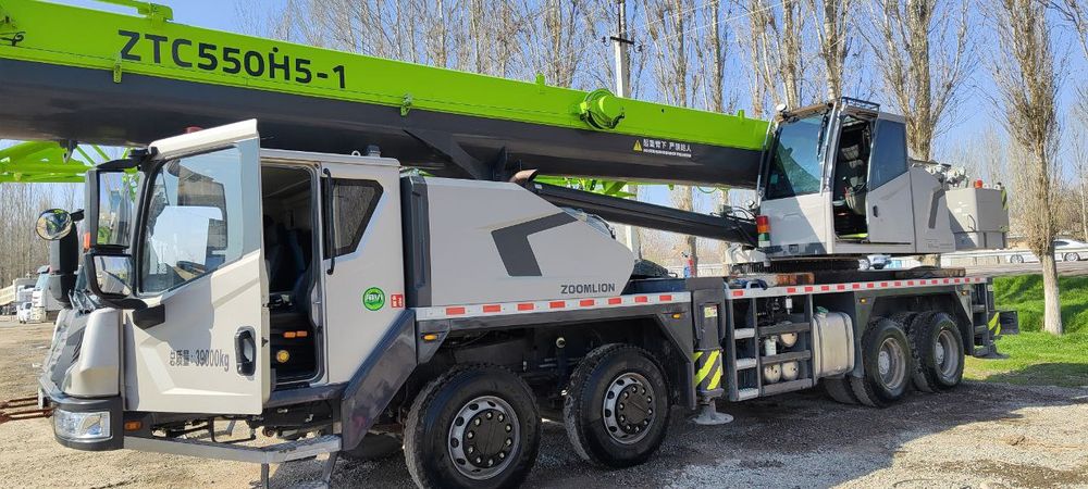 Продается автокран Zoomlion 55тона