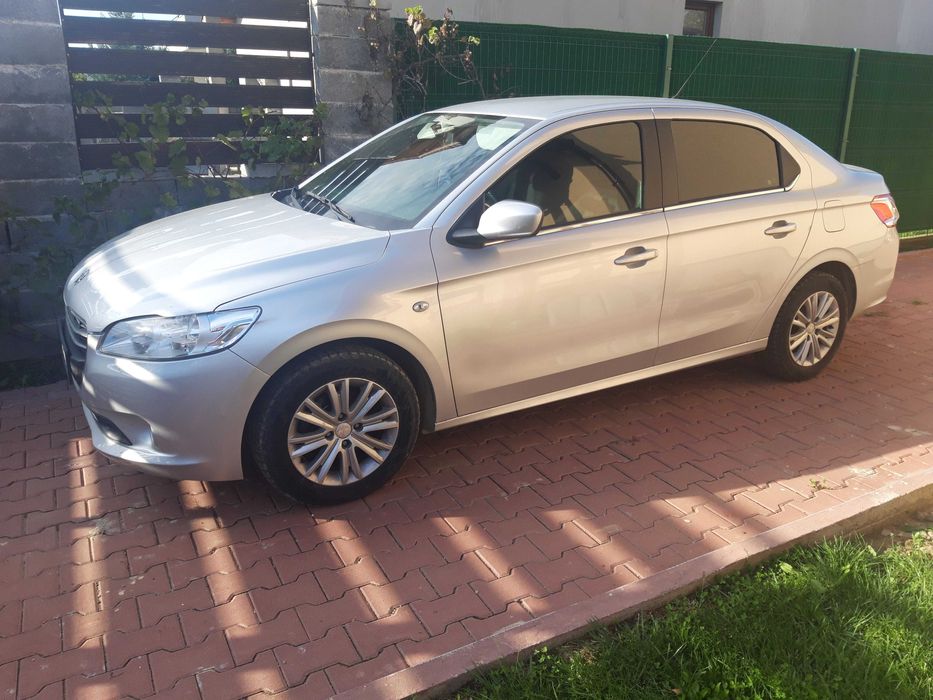 Vand masina Peugeot 301 stare foarte buna 6300 € neg.