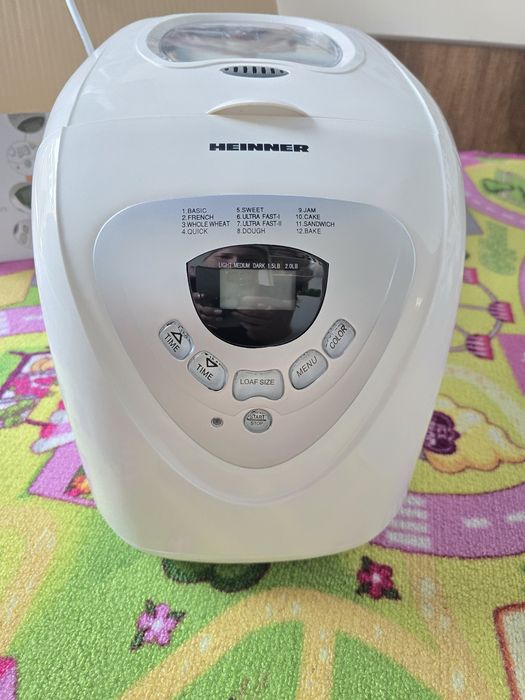 Bread Maker Heinner