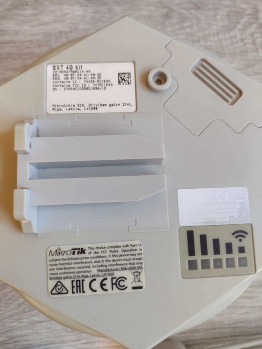 MikroTik SXT 4G  рутер работи с всички оператори