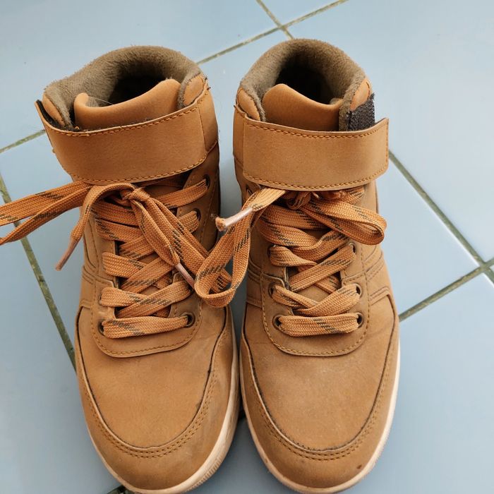 Продаются ботинки для мальчика