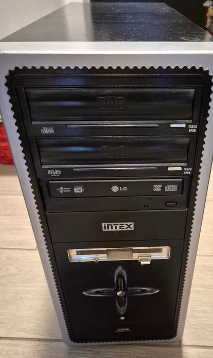 Carcasa+sursa  PC