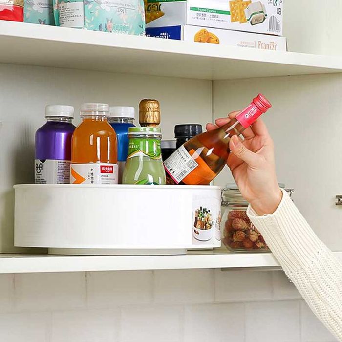 Въртящ се Органайзер за подправки, сосове, лекарства, козметика и др.