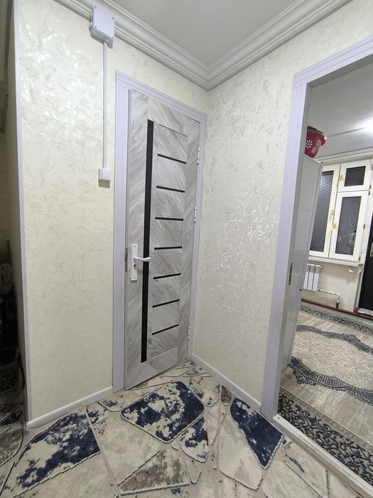 2 х комнатную квартиру Спутник 1.С ремонтом . В деревянном доме. Огоро