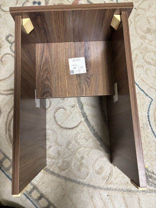 Табурет деревянный