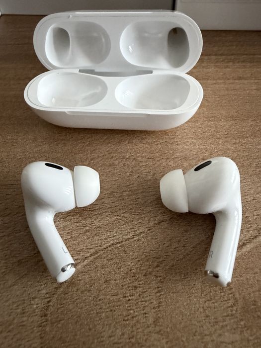 AirPods Pro 2 (Lightning, 2023) – cu cutie și accesorii originale
