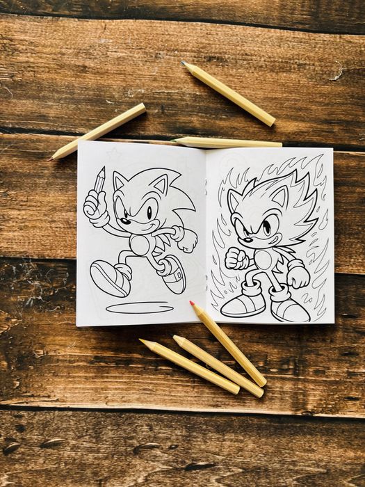 Персонализирани мини книжки за оцветяване + 6 цветни молива