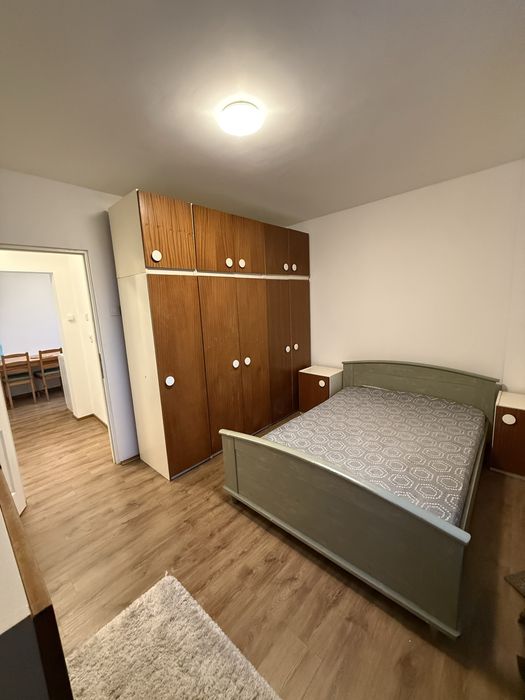 Inchiriere apartament 2 camere Brasov, Saturn