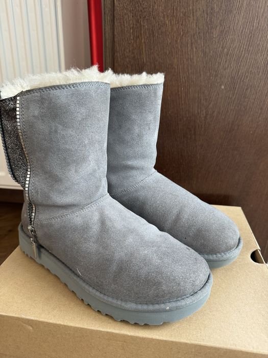 UGG Marice cu sclipici