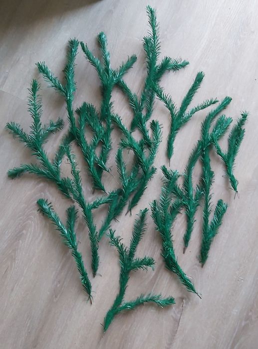 Елочные игрушки пластик