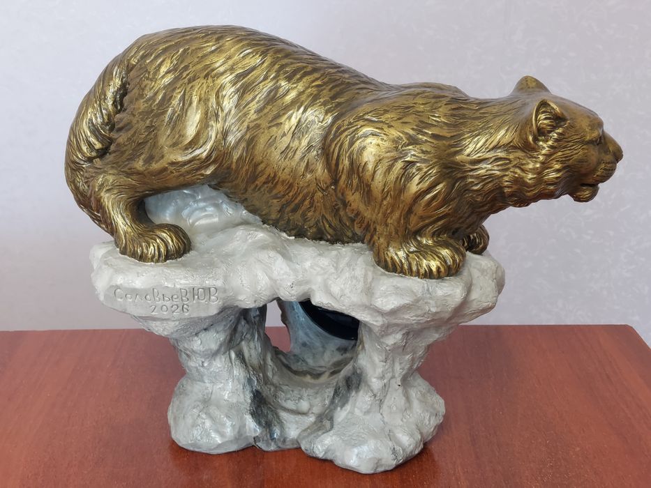 Продам каминные часы