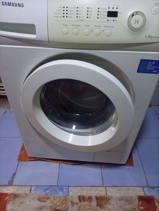 Продается стиралка Самсунг 5 кг