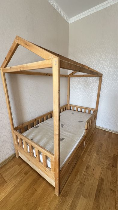 Кровать детская 180х90