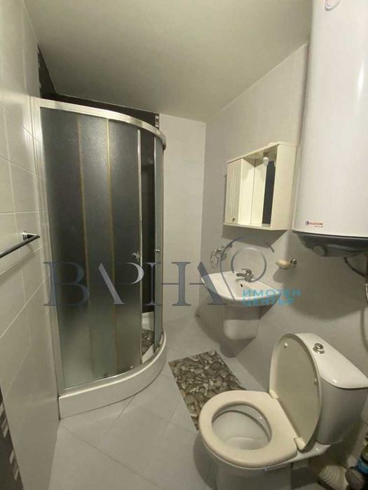 Дава се под наем Двустаен апартамент в Варна, Център - 65 кв.м за 436 € - Снимка #8