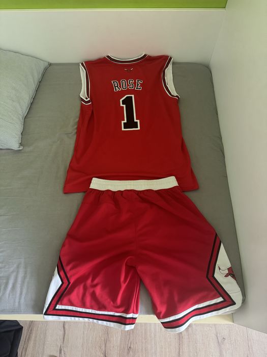 Compleu Chicago Bulls adidas D Rose