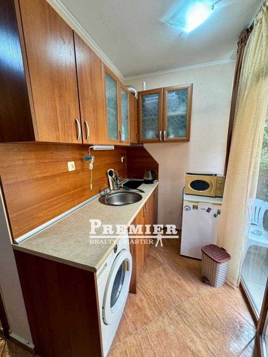 Продава се Едностаен апартамент в Свети Влас - 39 кв.м за 1257 €/кв.м - Снимка #1