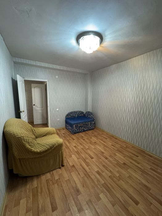 Сдам 2х комн квартиру