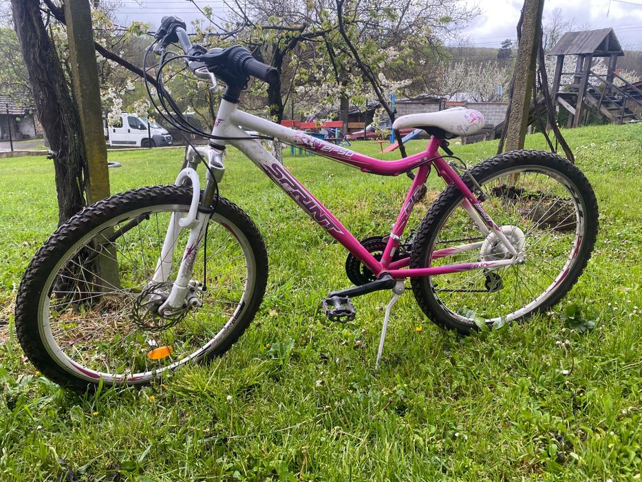 велосипед много запазен всичко си работи по колелото